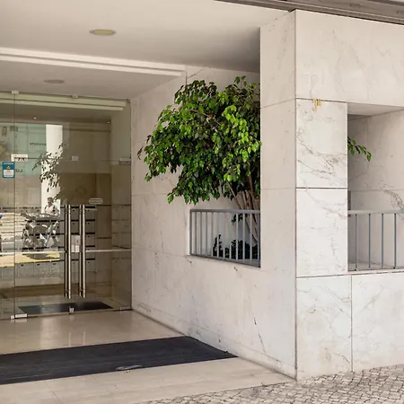 Saldanha Retreat 2br & Parking By Host For Us * Lisbon