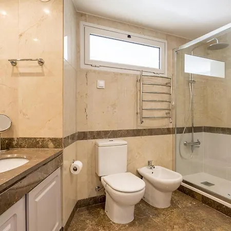 Apartment Saldanha Retreat 2br & Parking By Host For Us *