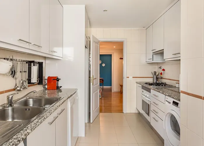 Appartement Saldanha Retreat 2br & Parking By Host For Us