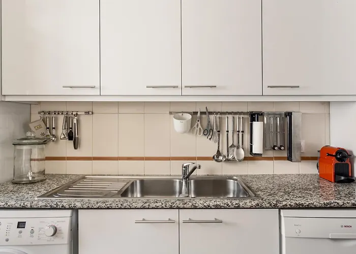Appartement Saldanha Retreat 2br & Parking By Host For Us Lissabon