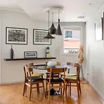 Saldanha Retreat 2br & Parking By Host For Us Лиссабон